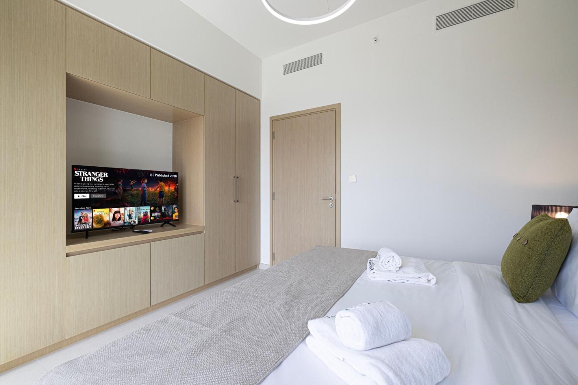 Smartstay At Burj Royale - Full Burj Khalifa View - Brand New Luxury Apartments Dubai Dış mekan fotoğraf