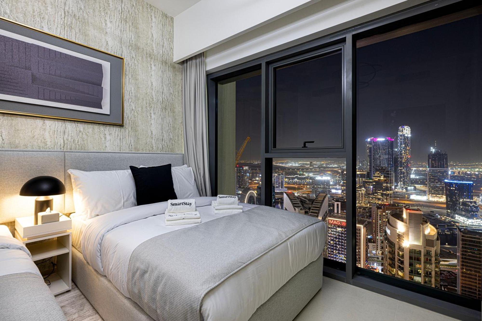 Smartstay At Burj Royale - Full Burj Khalifa View - Brand New Luxury Apartments Dubai Dış mekan fotoğraf